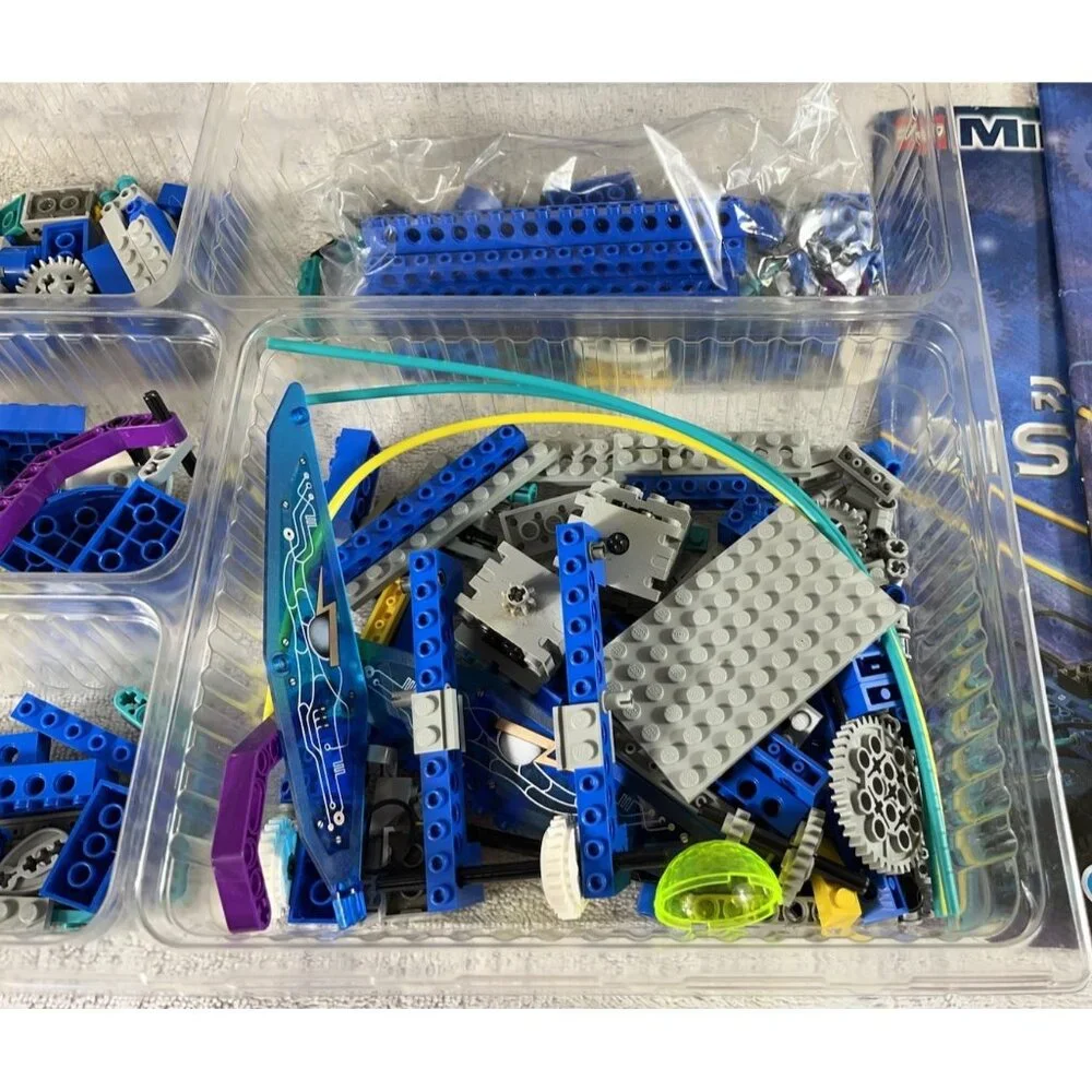 Lego 9735 Mindstorms  Robotics Discovery Set INCOMPLETE For Parts And Manuals